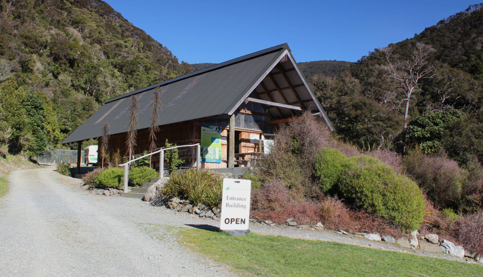 Brook Waimārama Sanctuary; Visitor Centre; Walks And Facilities